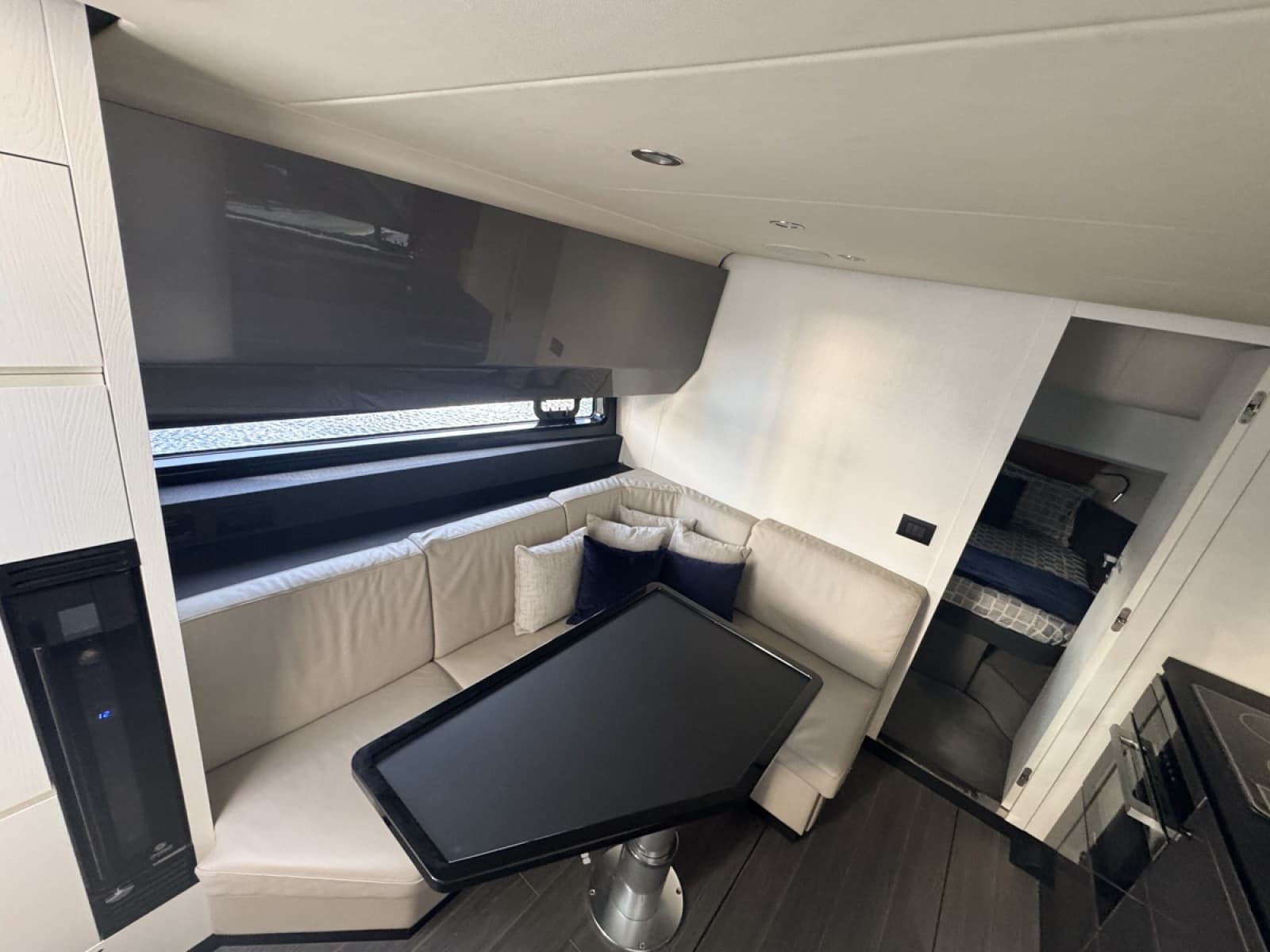 2023 Azimut Verve 47