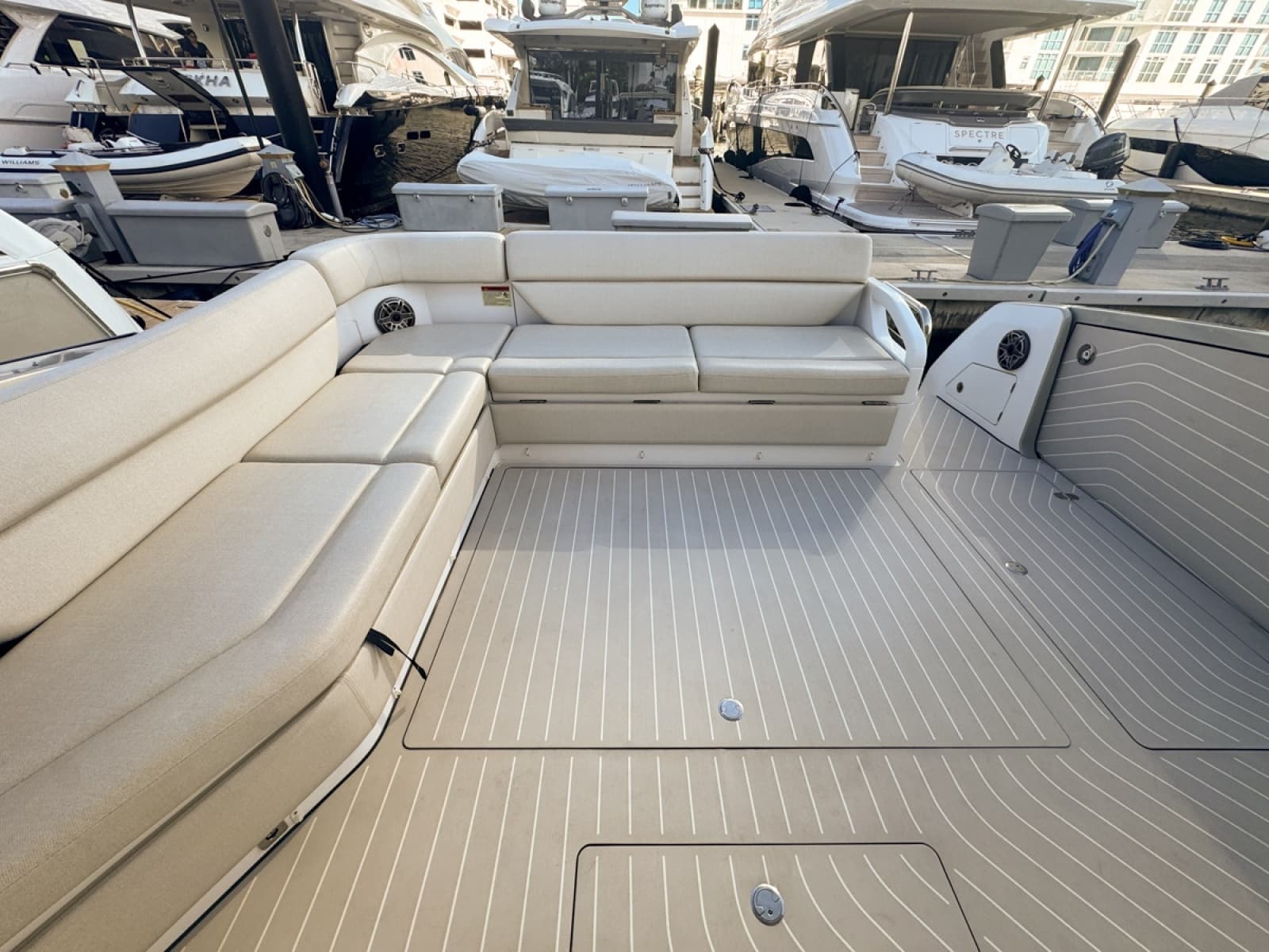 2023 Azimut Verve 47