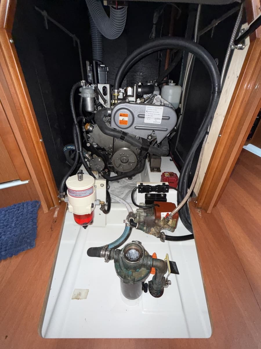 2016 Beneteau 38 - Photo 24