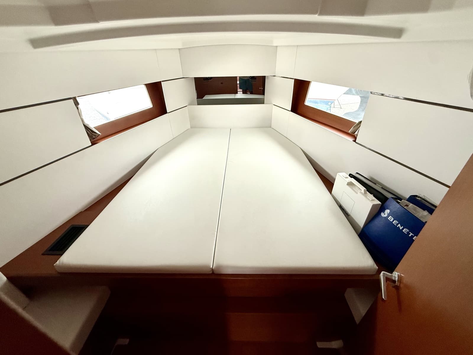 2016 Beneteau 38 - Photo 21