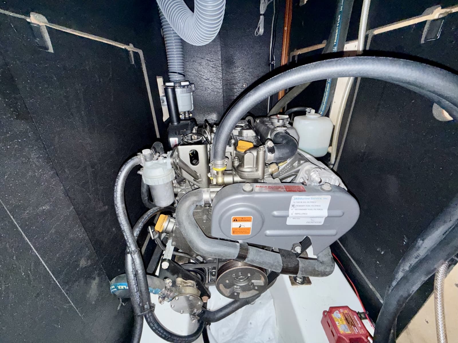 2016 Beneteau 38 - Photo 25