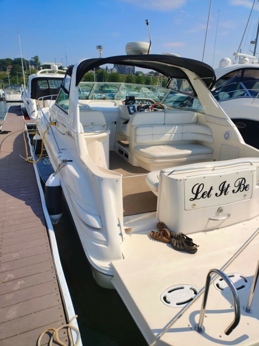 1998 Sea Ray 330 Sundancer