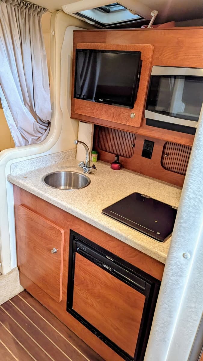 2008 Rinker 300 Express