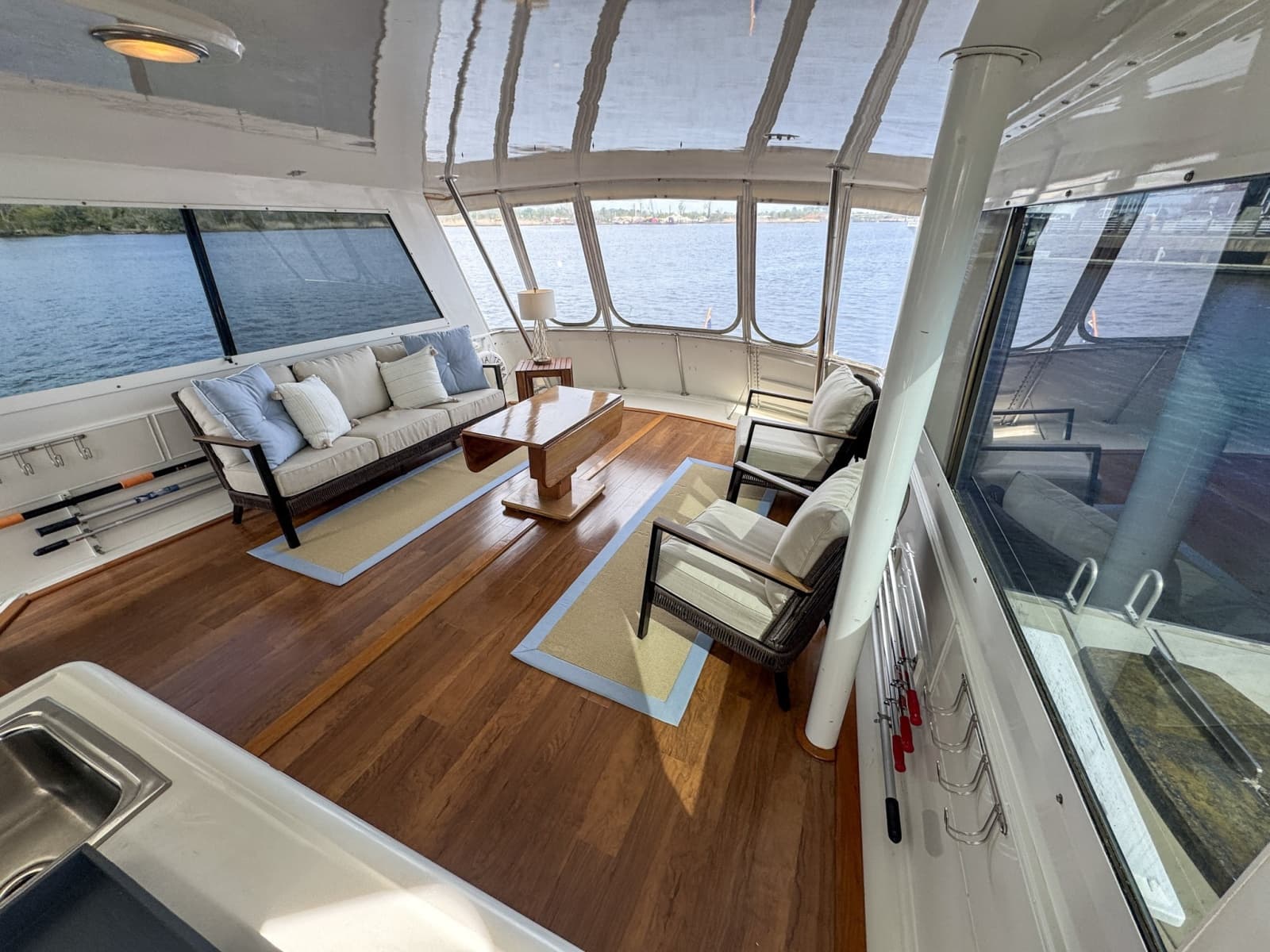 Aft Deck Enclosed