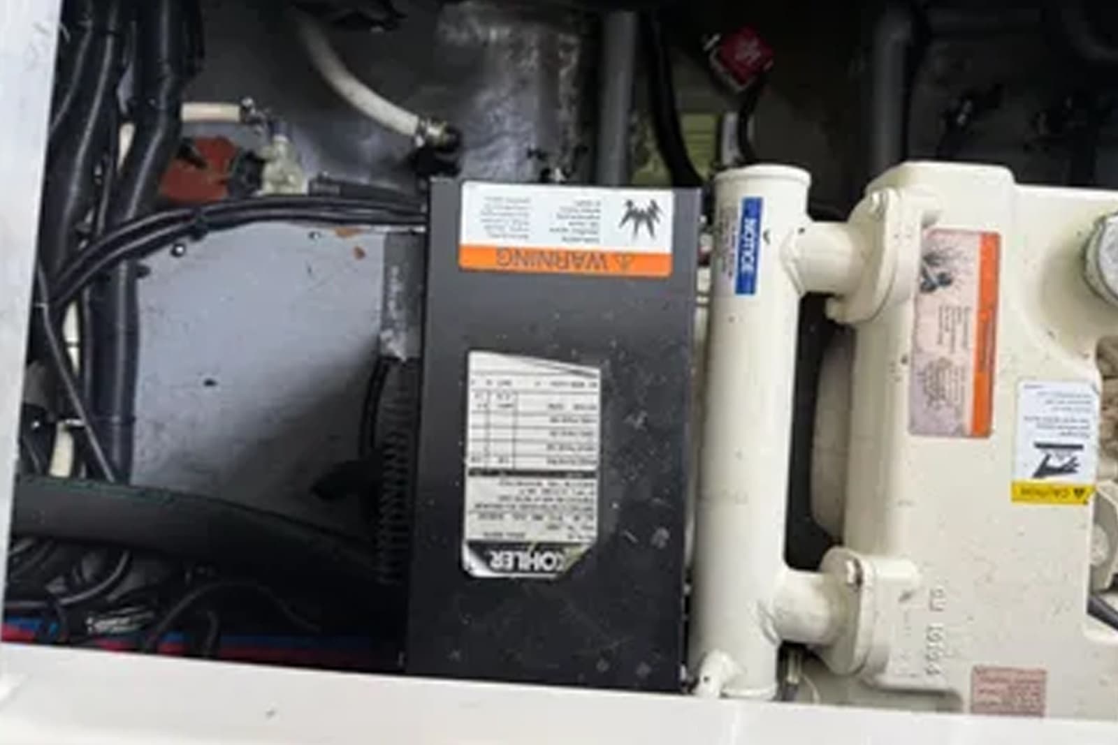 2001 Monterey 322 Cruiser