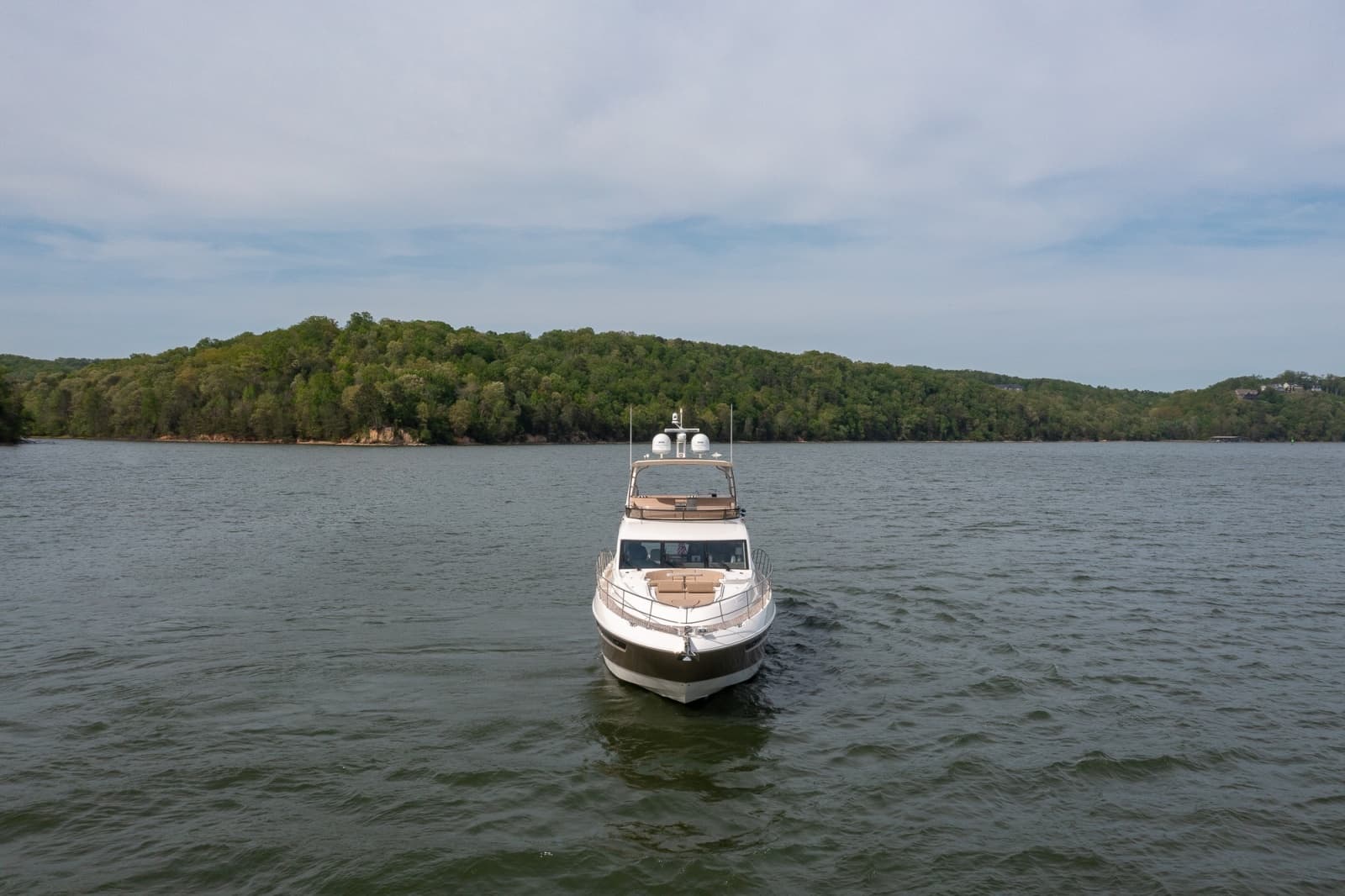 2018 Sea Ray L650 FLY