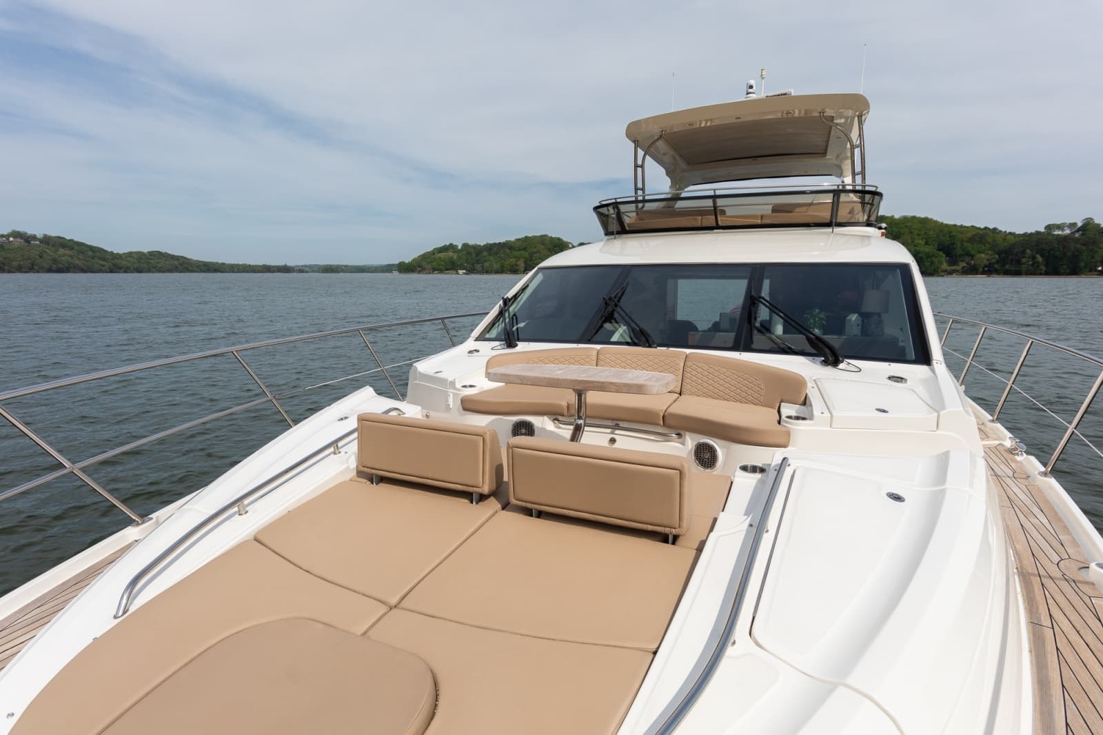 2018 Sea Ray L650 FLY