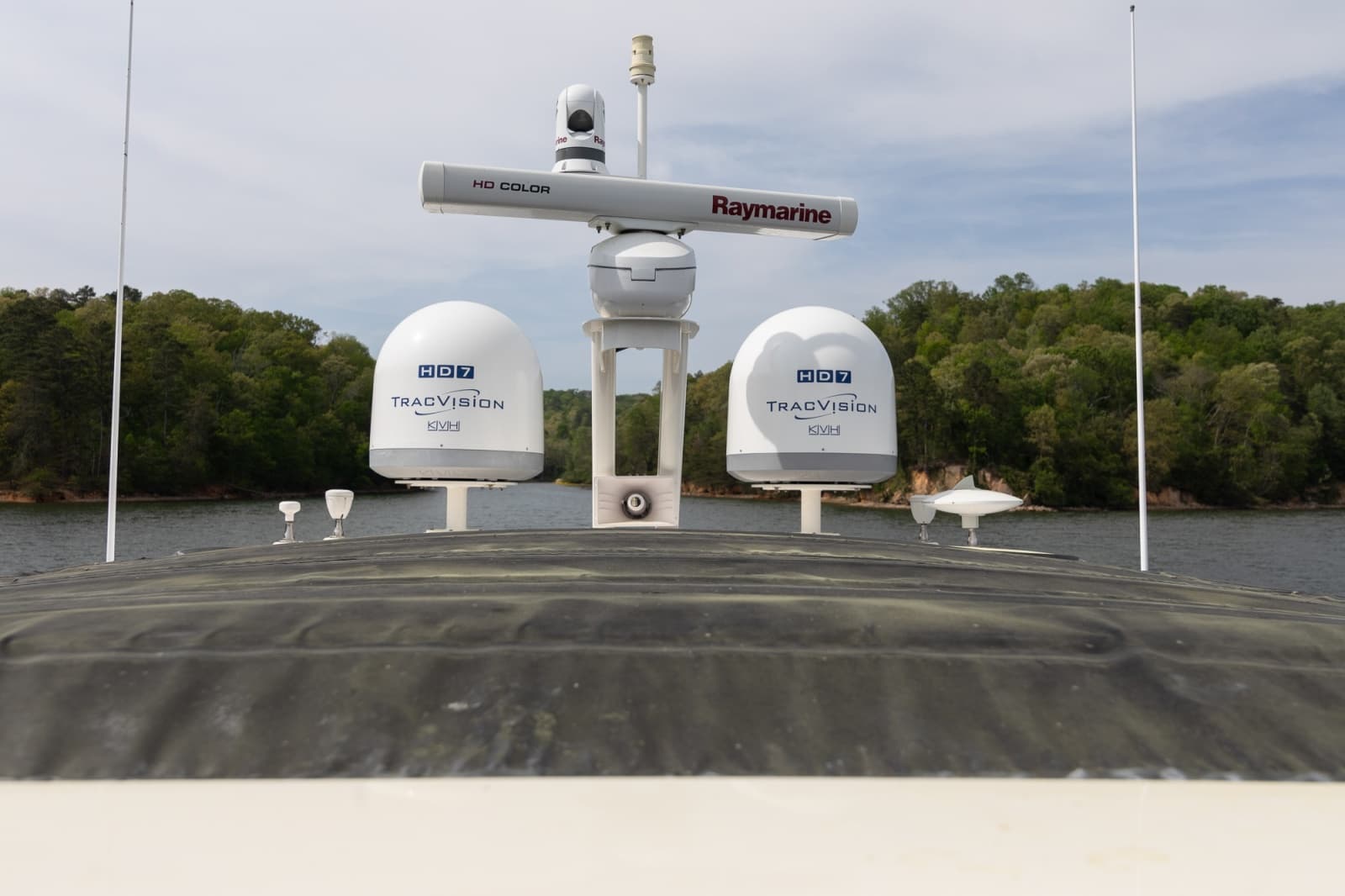 2018 Sea Ray L650 FLY