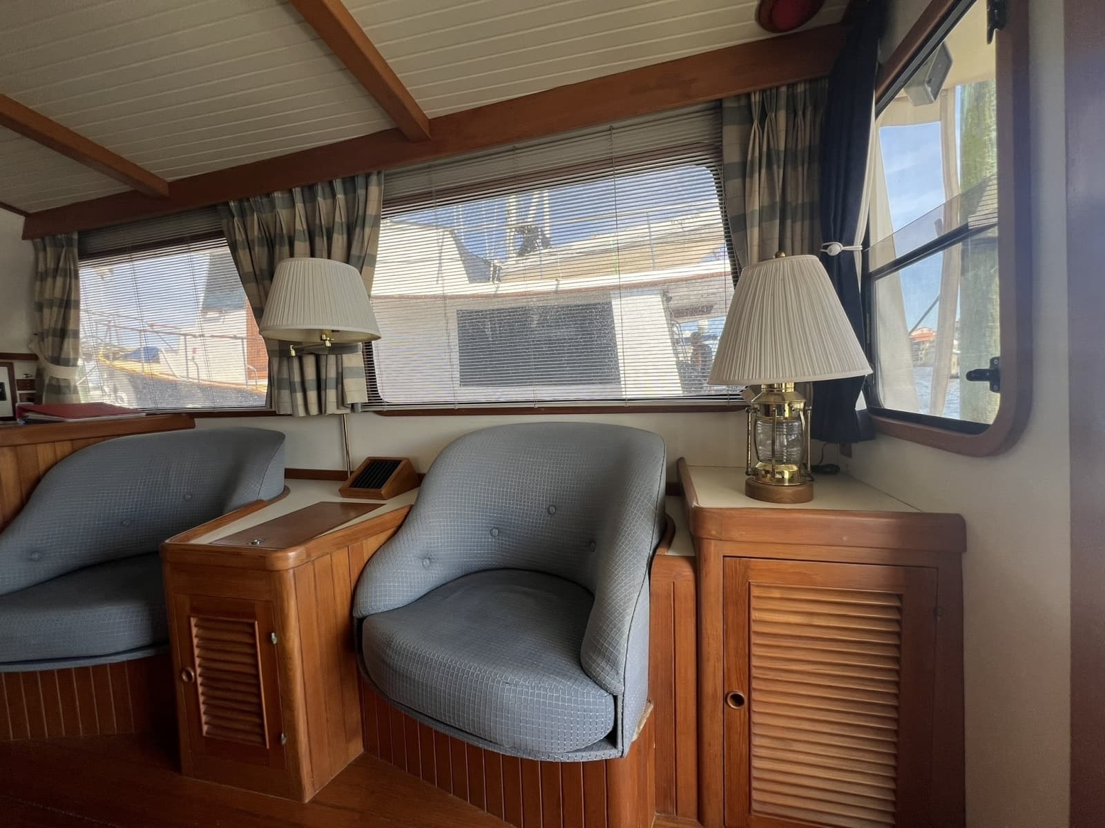 1989 Hans Christian Independence 45