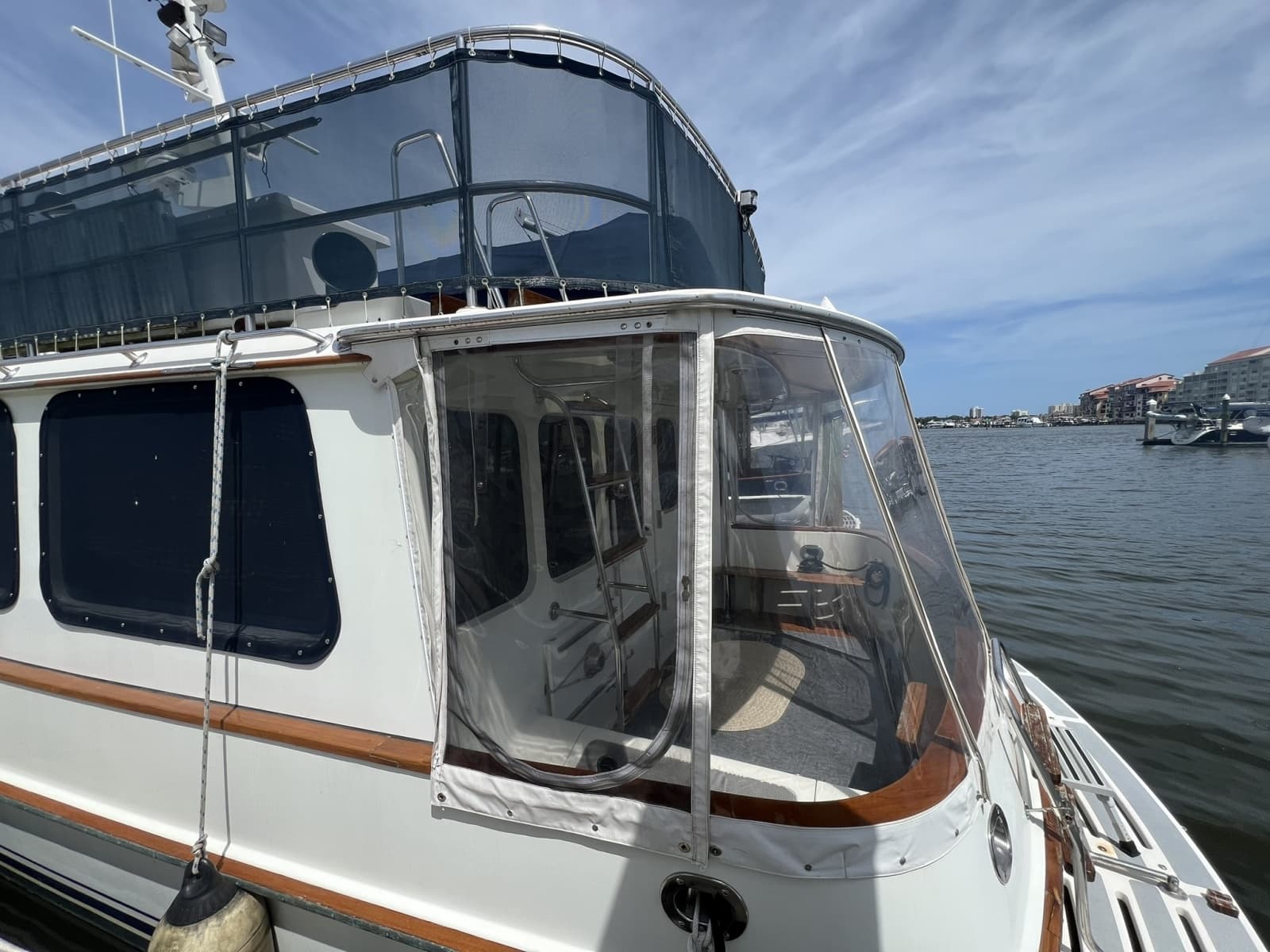 1989 Hans Christian Independence 45