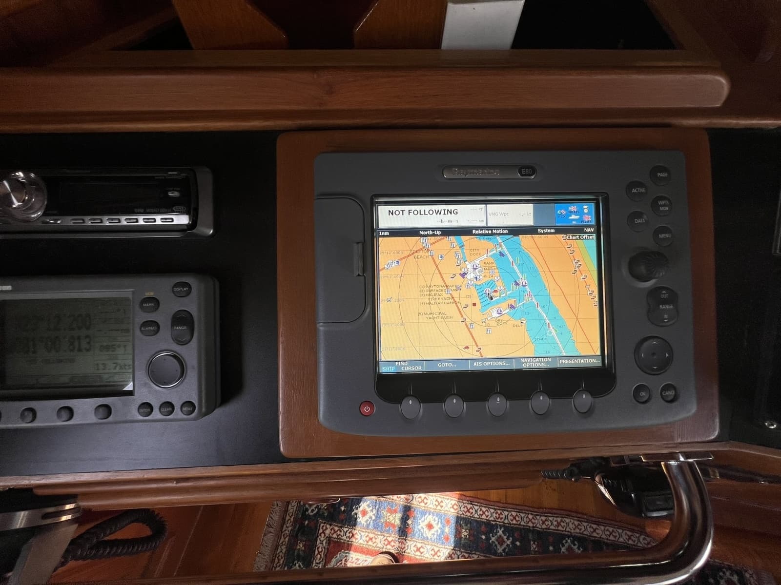 1989 Hans Christian Independence 45