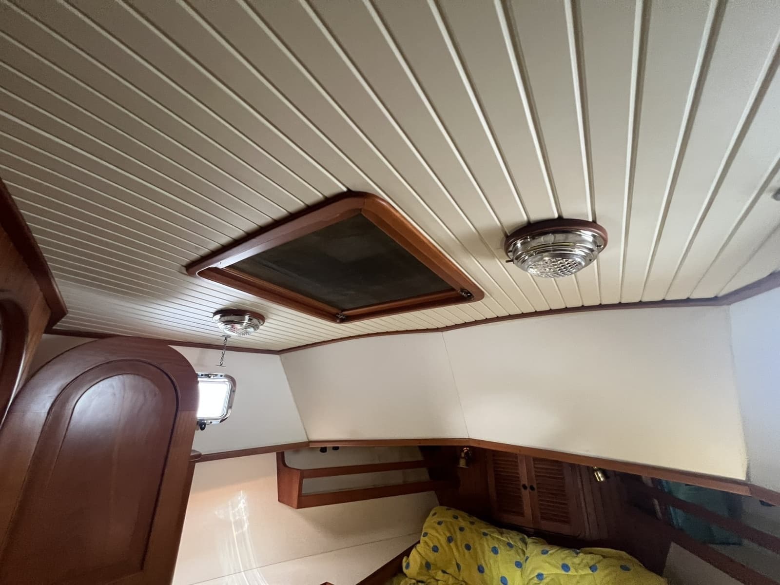 1989 Hans Christian Independence 45