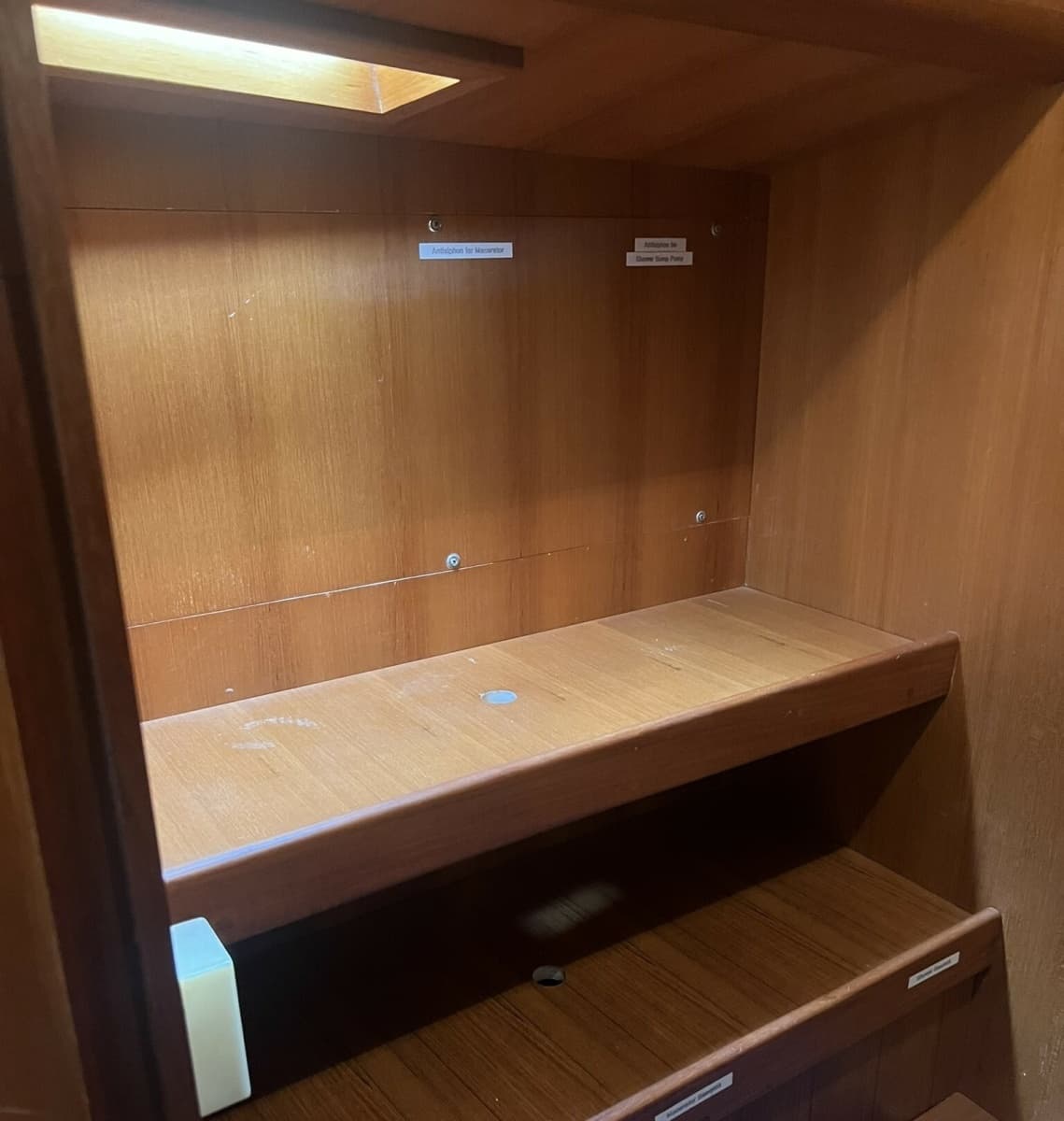 1989 Hans Christian Independence 45