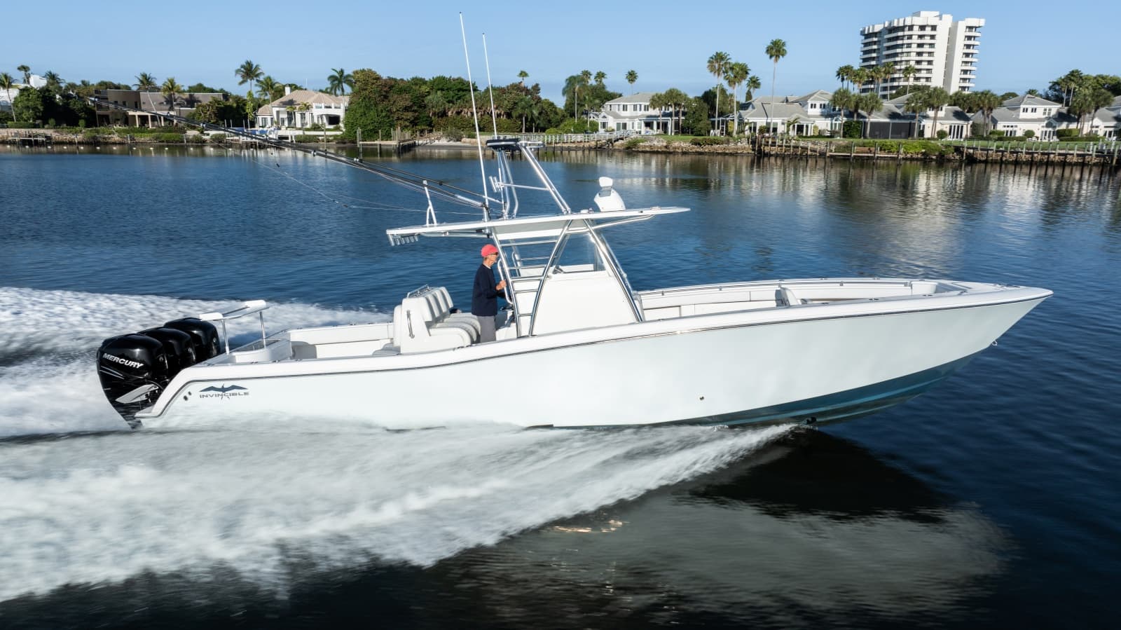 2016 Invincible 39 Open Fisherman