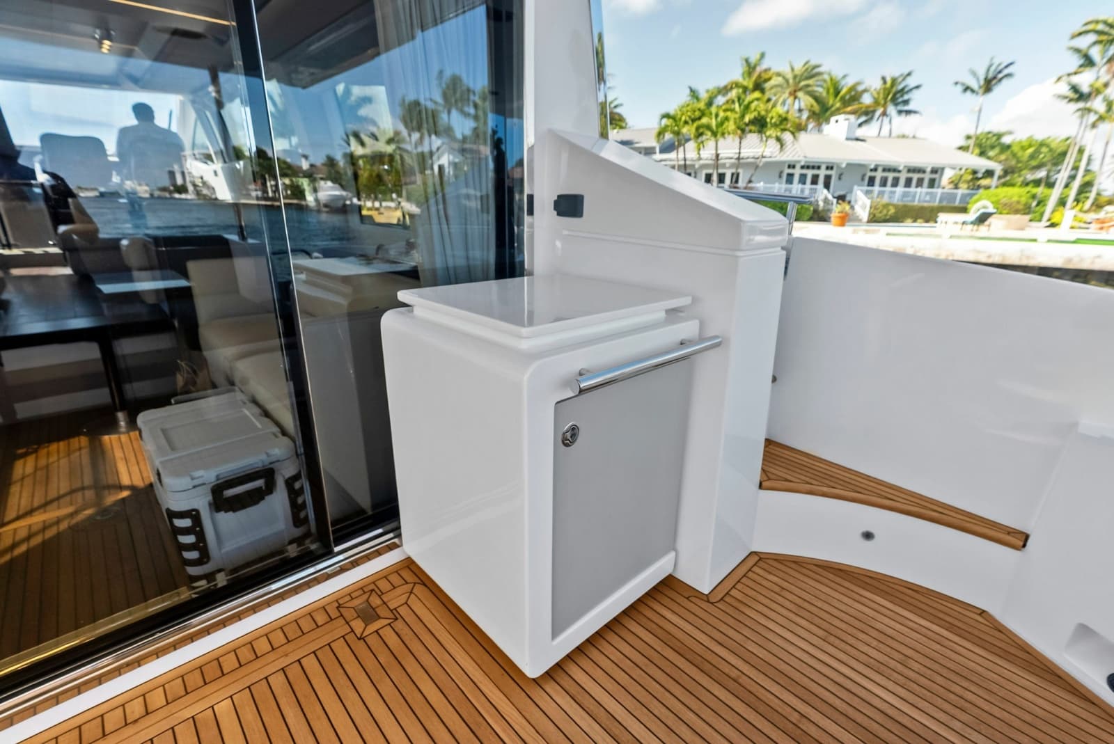 2020 Azimut Flybridge