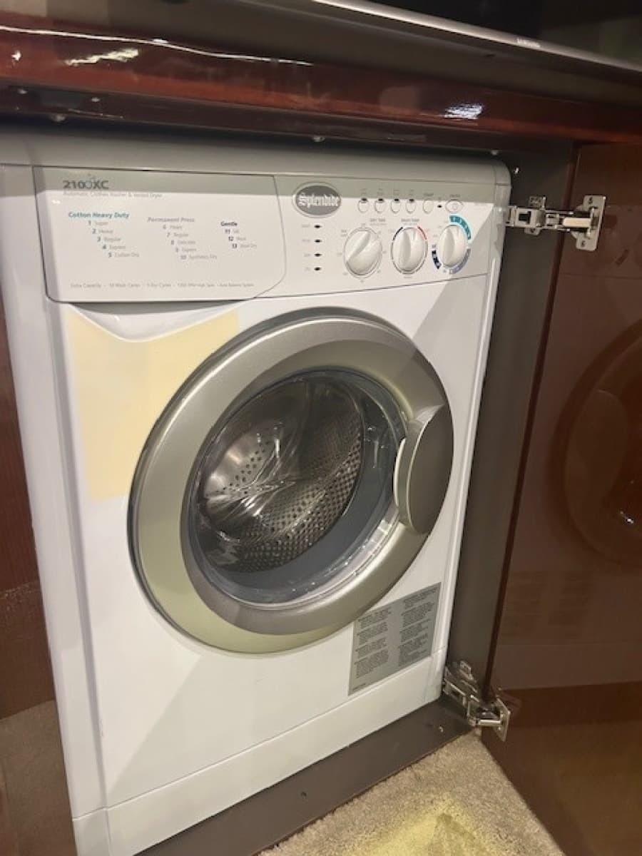 2017 Sea Ray 460 FLY