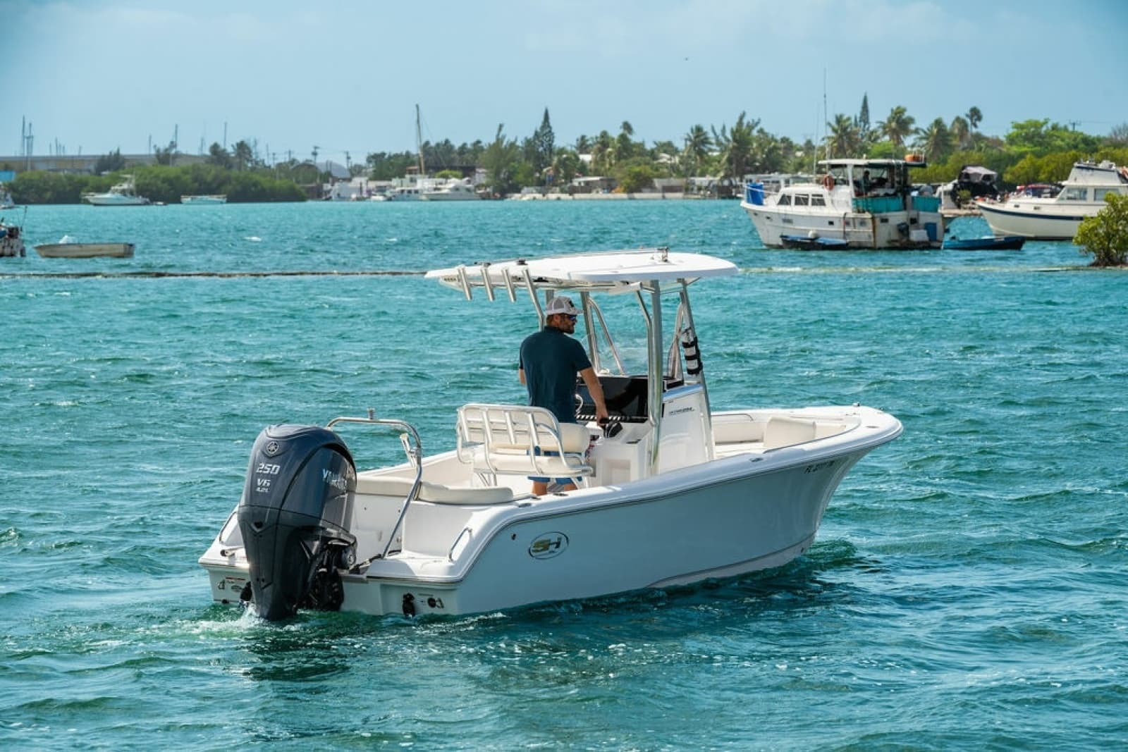 2023 Sea Hunt 234 Ultra