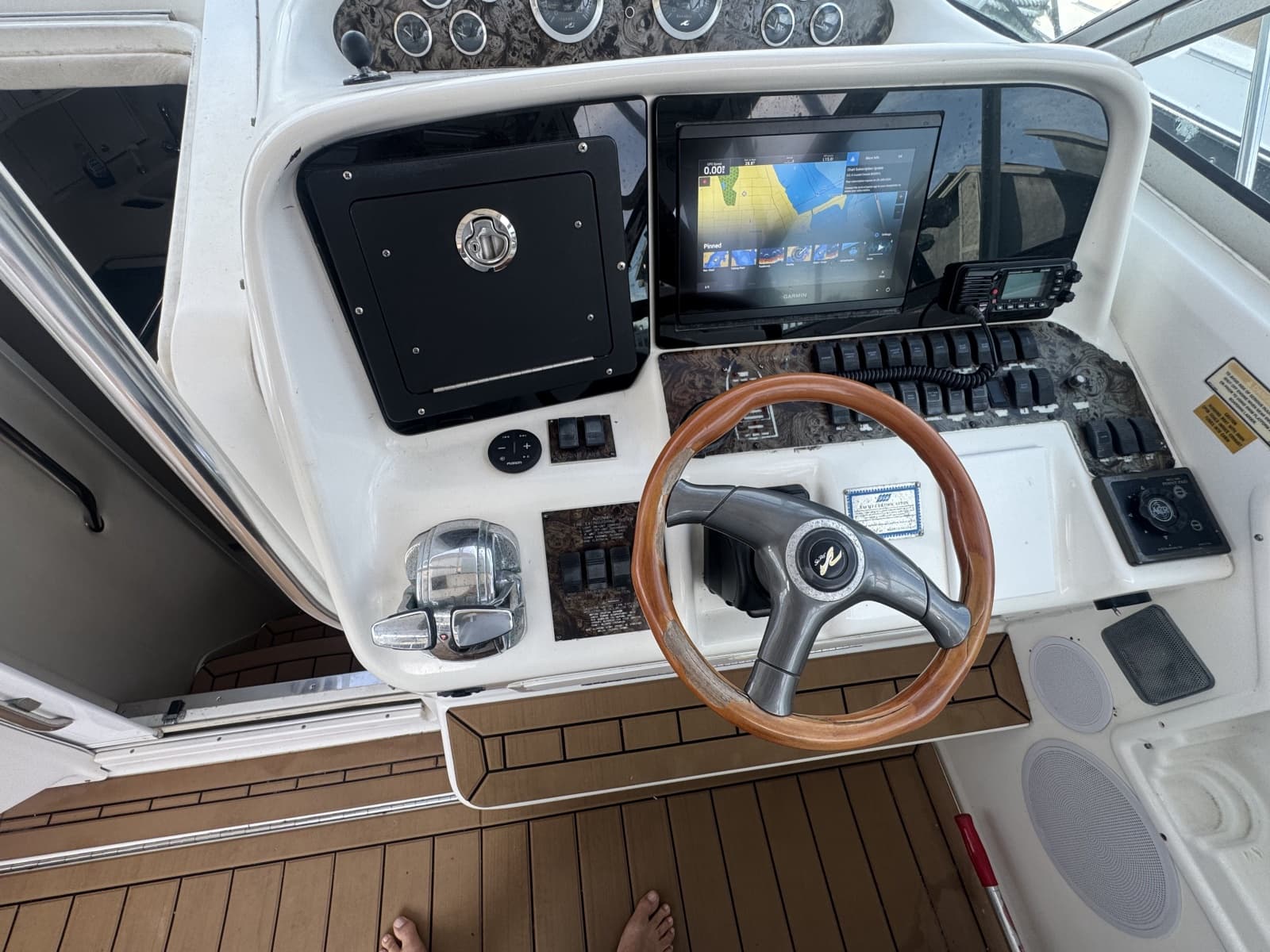 1999 Sea Ray  - Photo 2