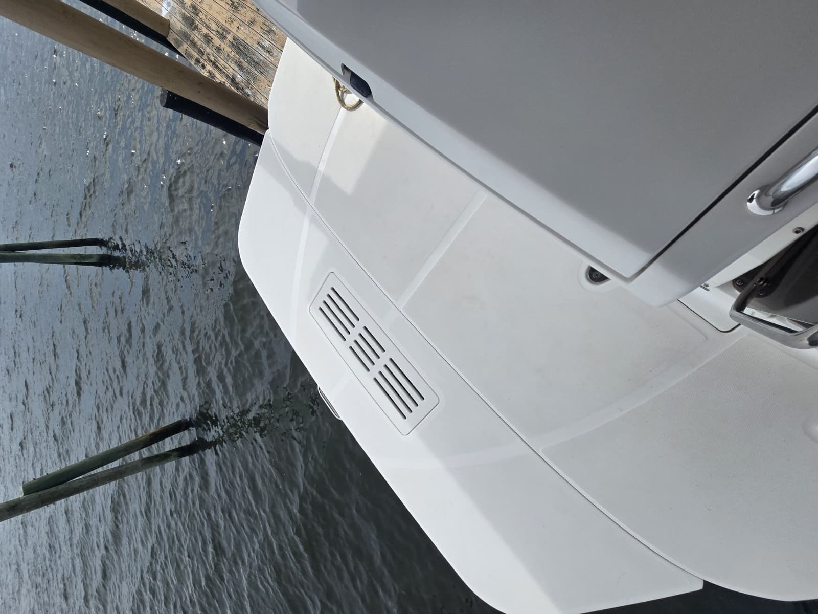 2018 Sea Ray 350 Sundancer Coupe - Photo 13