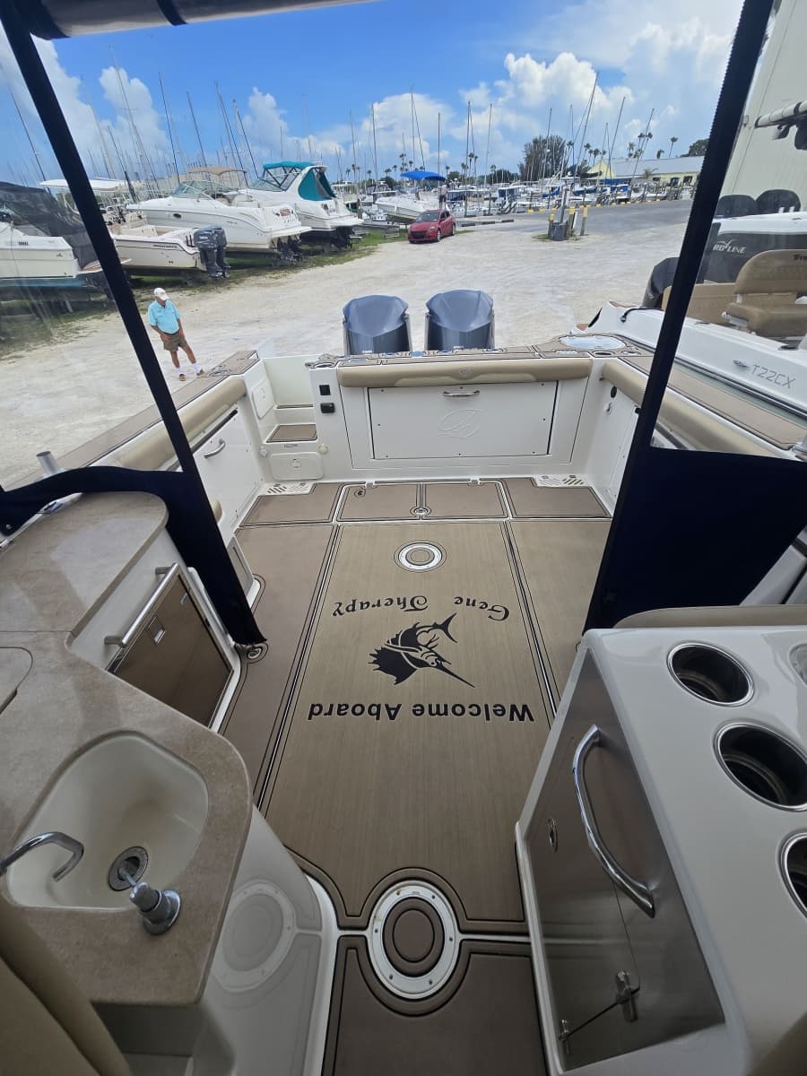 2017 Sailfish Dual Console 325 - Photo 24