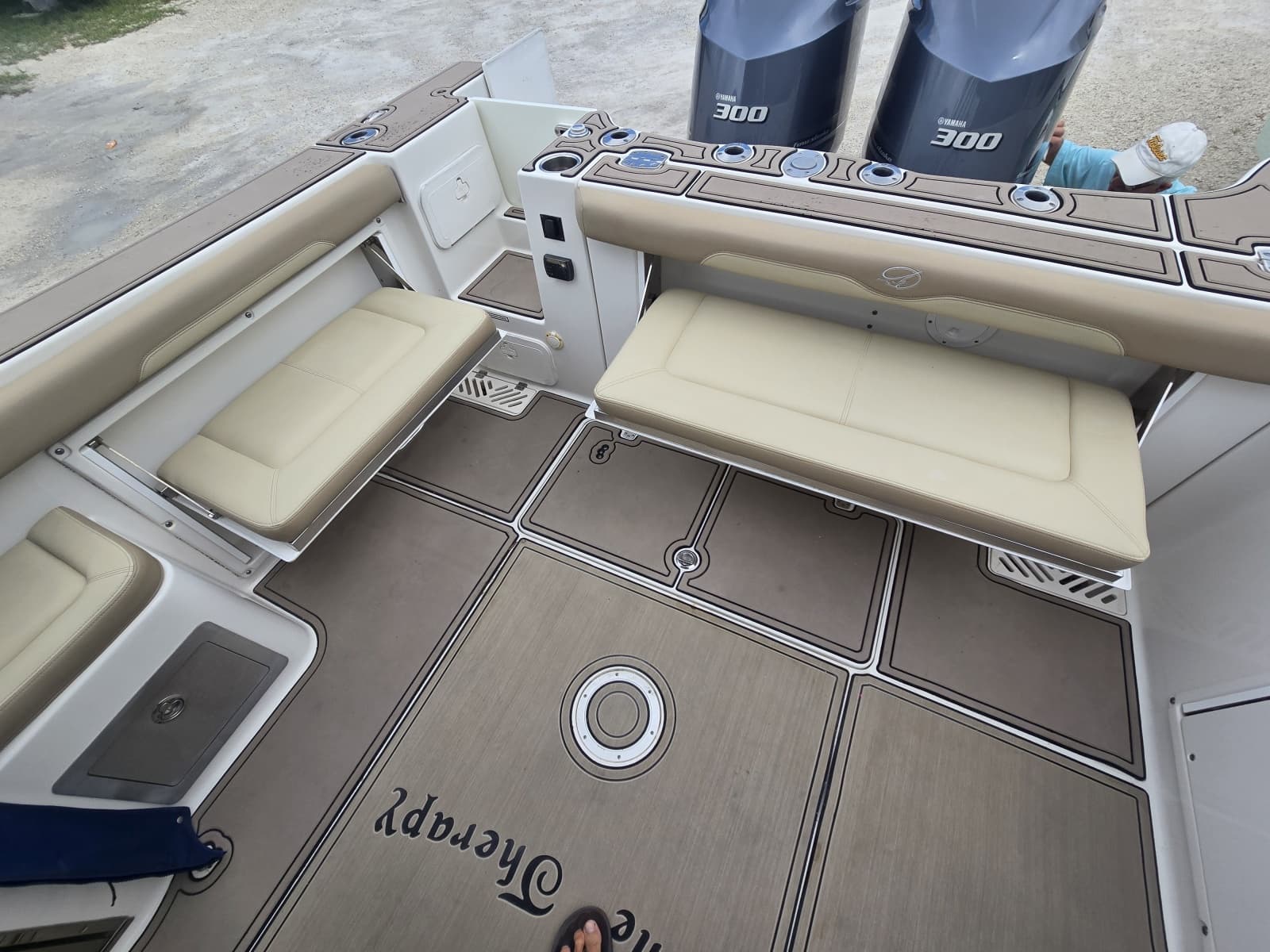 2017 Sailfish Dual Console 325 - Photo 5