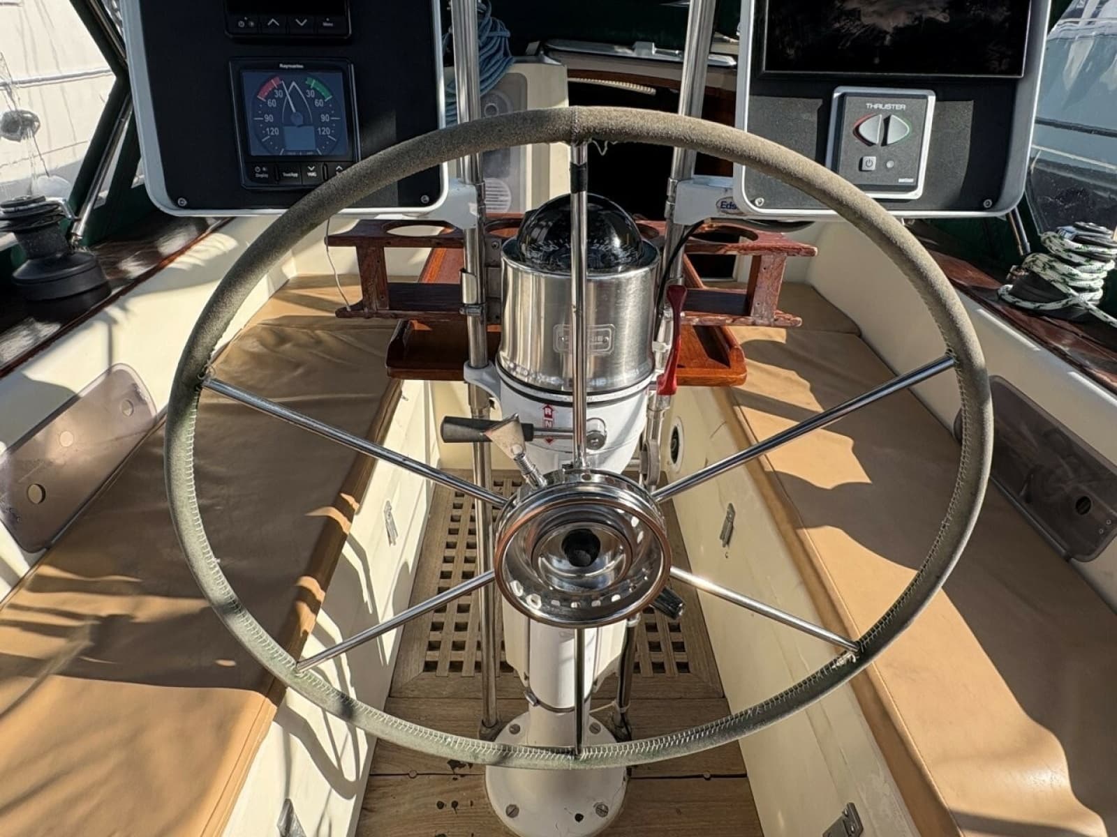 1981 Norseman 447 - Photo 17