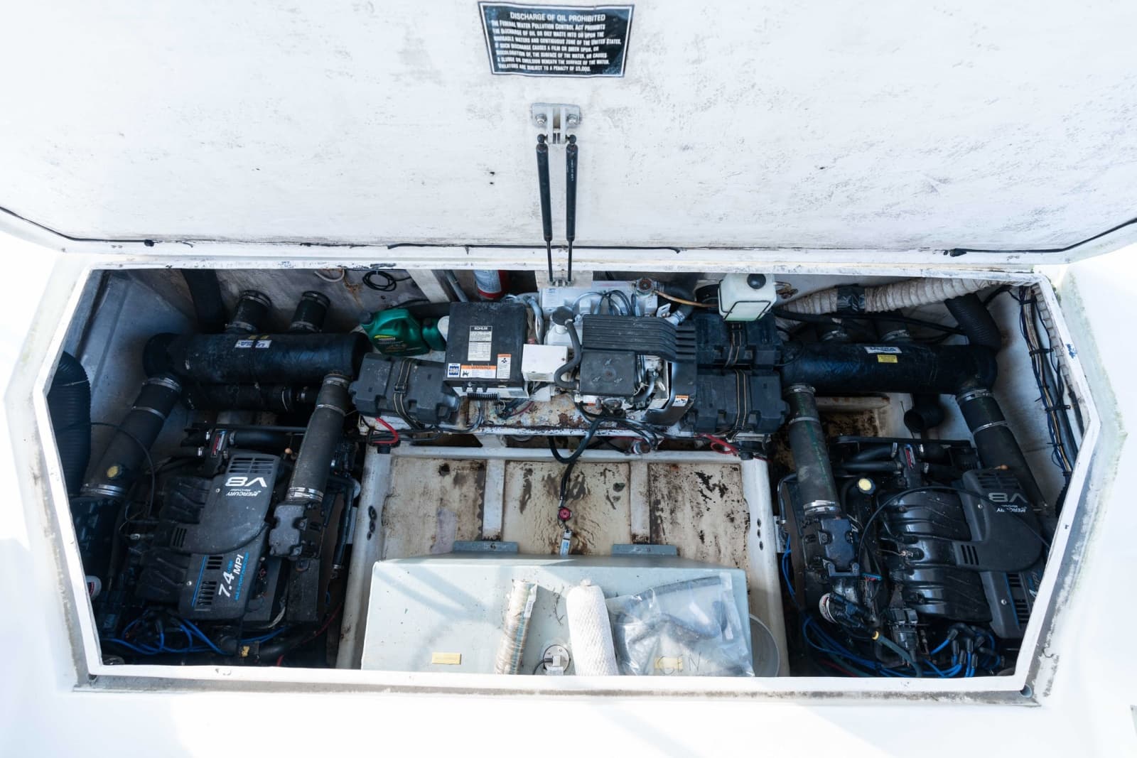 2001 Harbor Master 520 Coastal