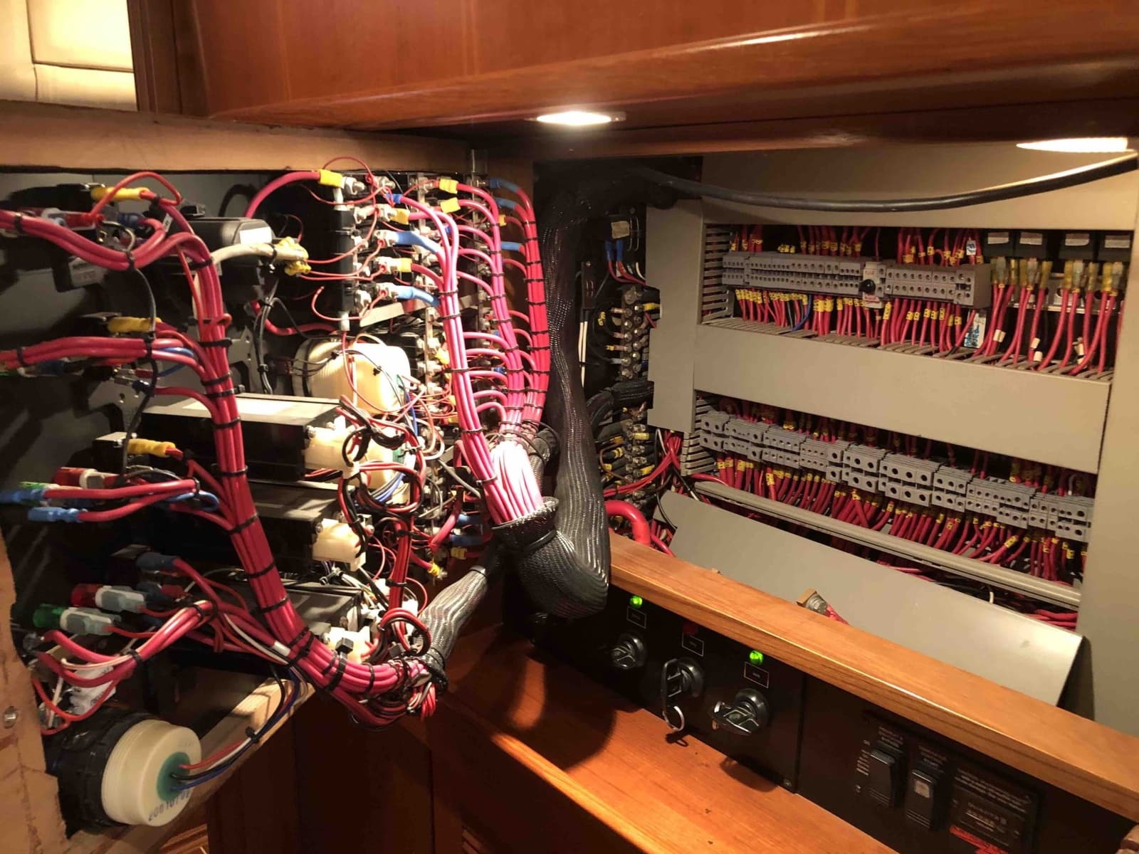 2002 Northwind 58 - Photo 27