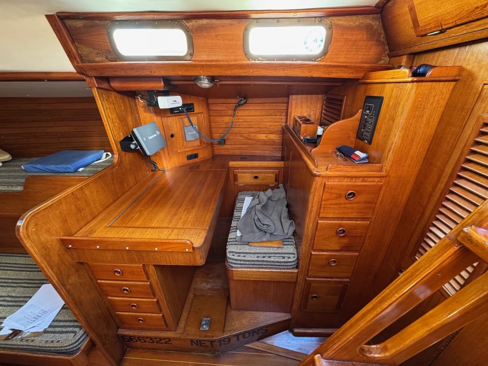1974 Tartan 41 Custom - Photo 17