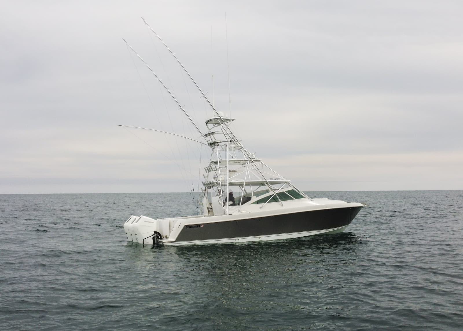 2011 Contender 40 Express