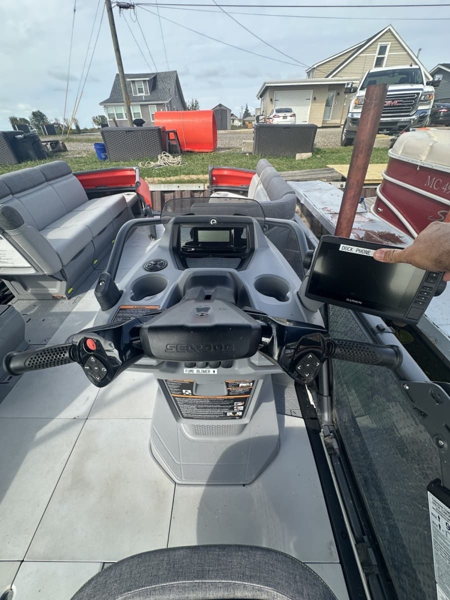 2023 Sea-Doo Switch Cruise 21