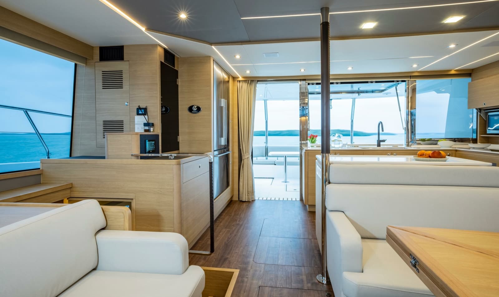 2023 Aquila 54 Yacht