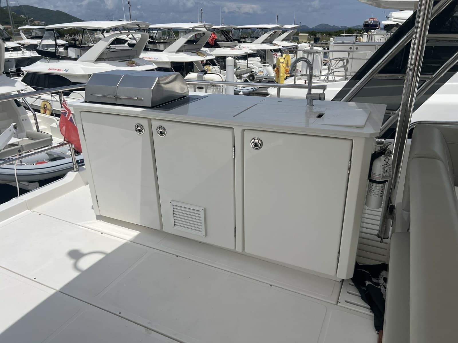 2023 Aquila 54 Yacht - Photo 16