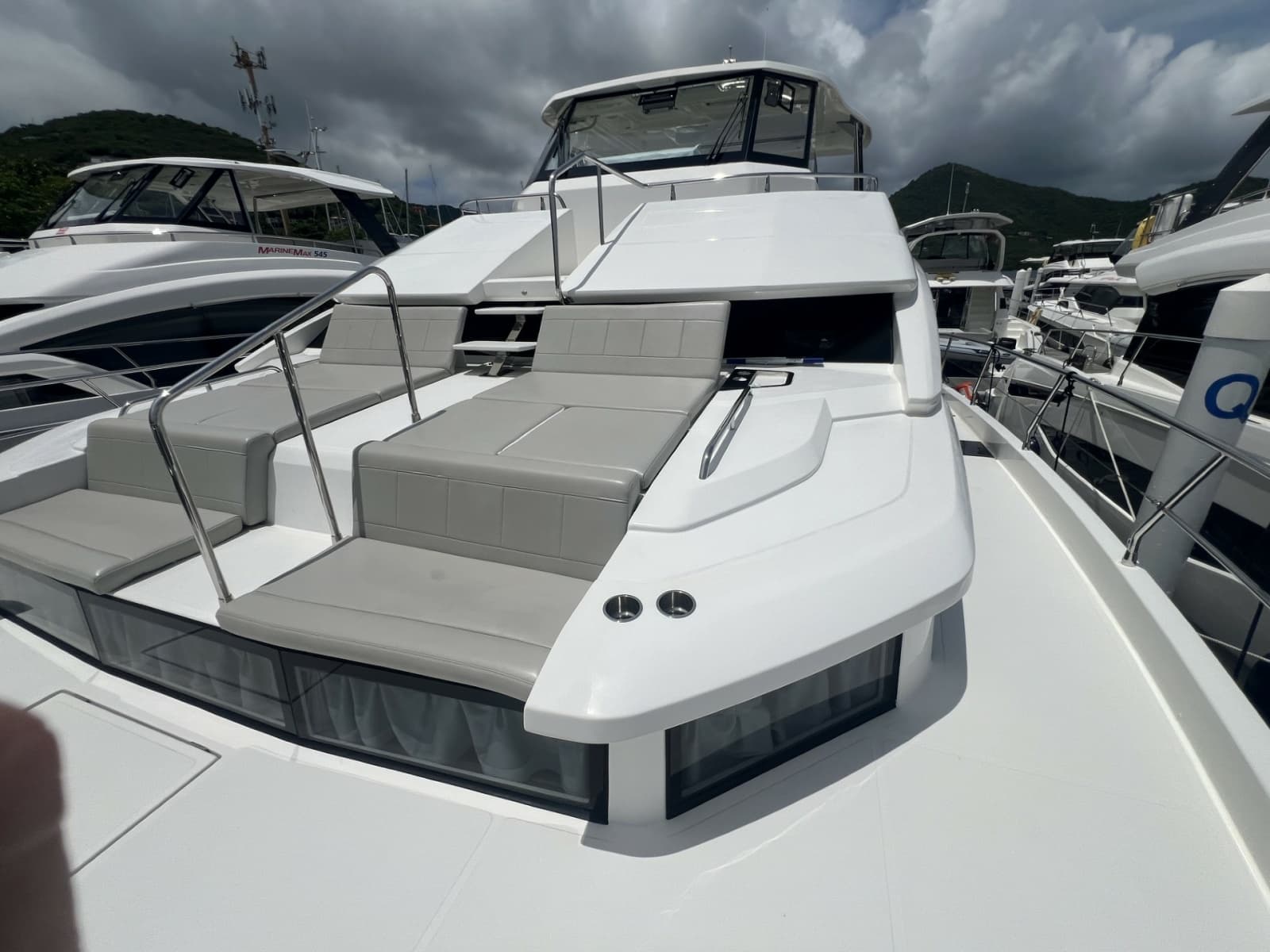 2023 Aquila 54 Yacht - Photo 13