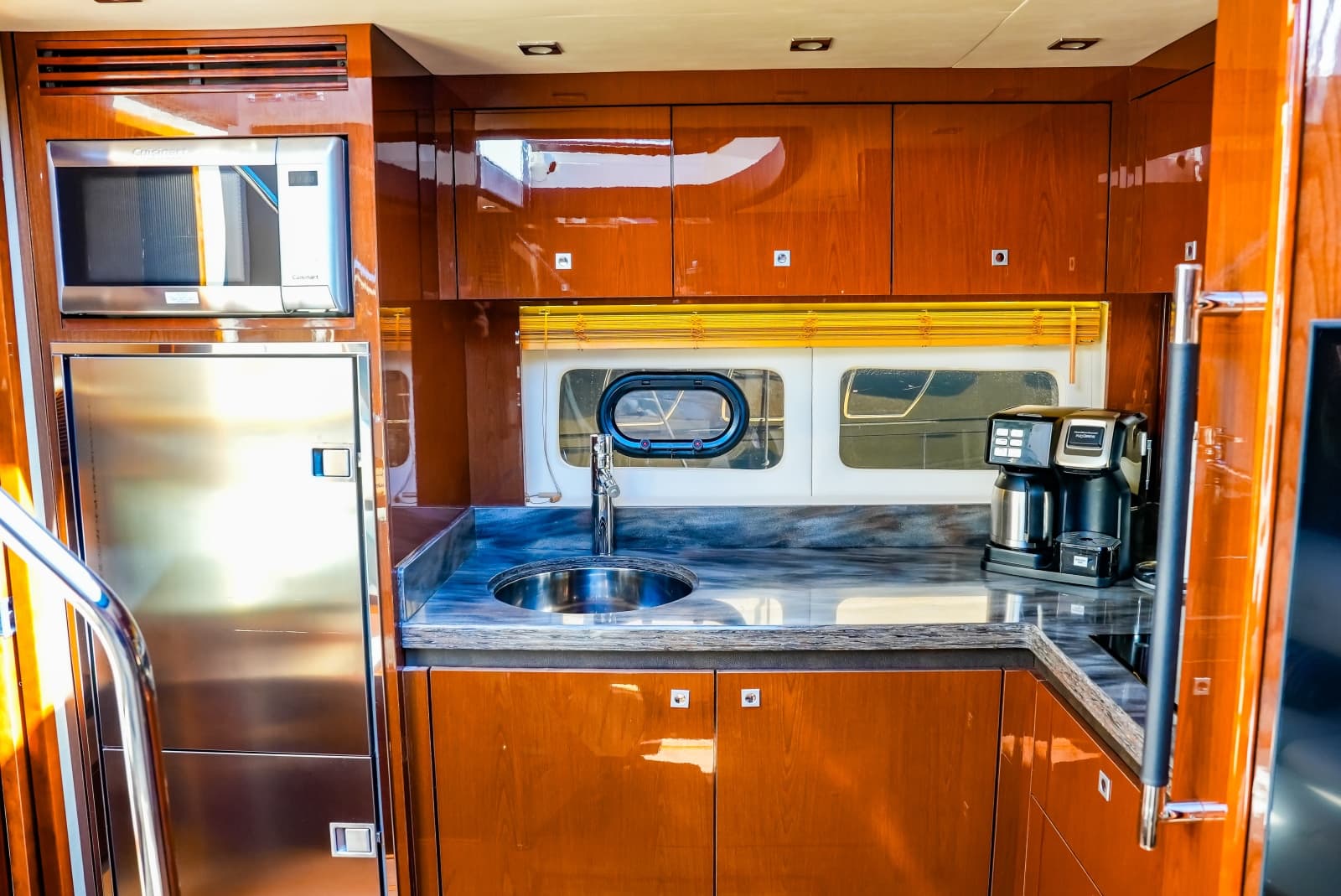 2015 Sea Ray Sundancer 510 - Photo 20