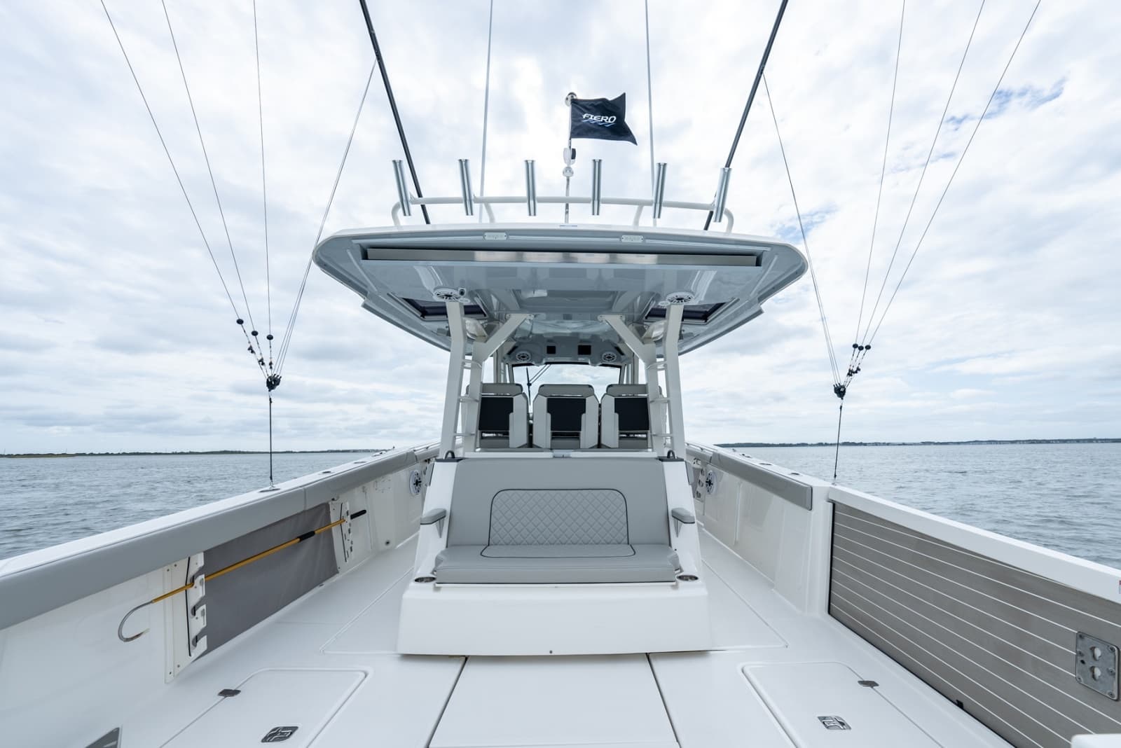 2023 Pursuit S 428 Sport