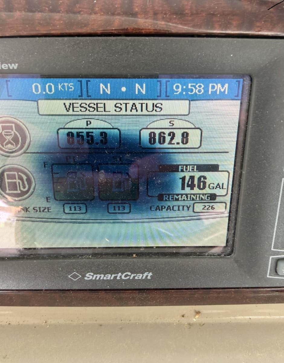 2010 Sea Ray 370 Sundancer