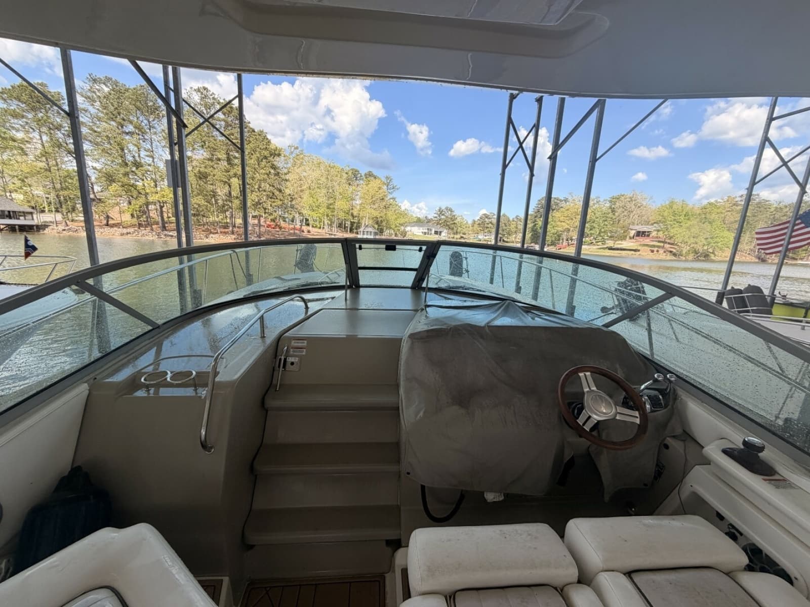 2010 Sea Ray 370 Sundancer