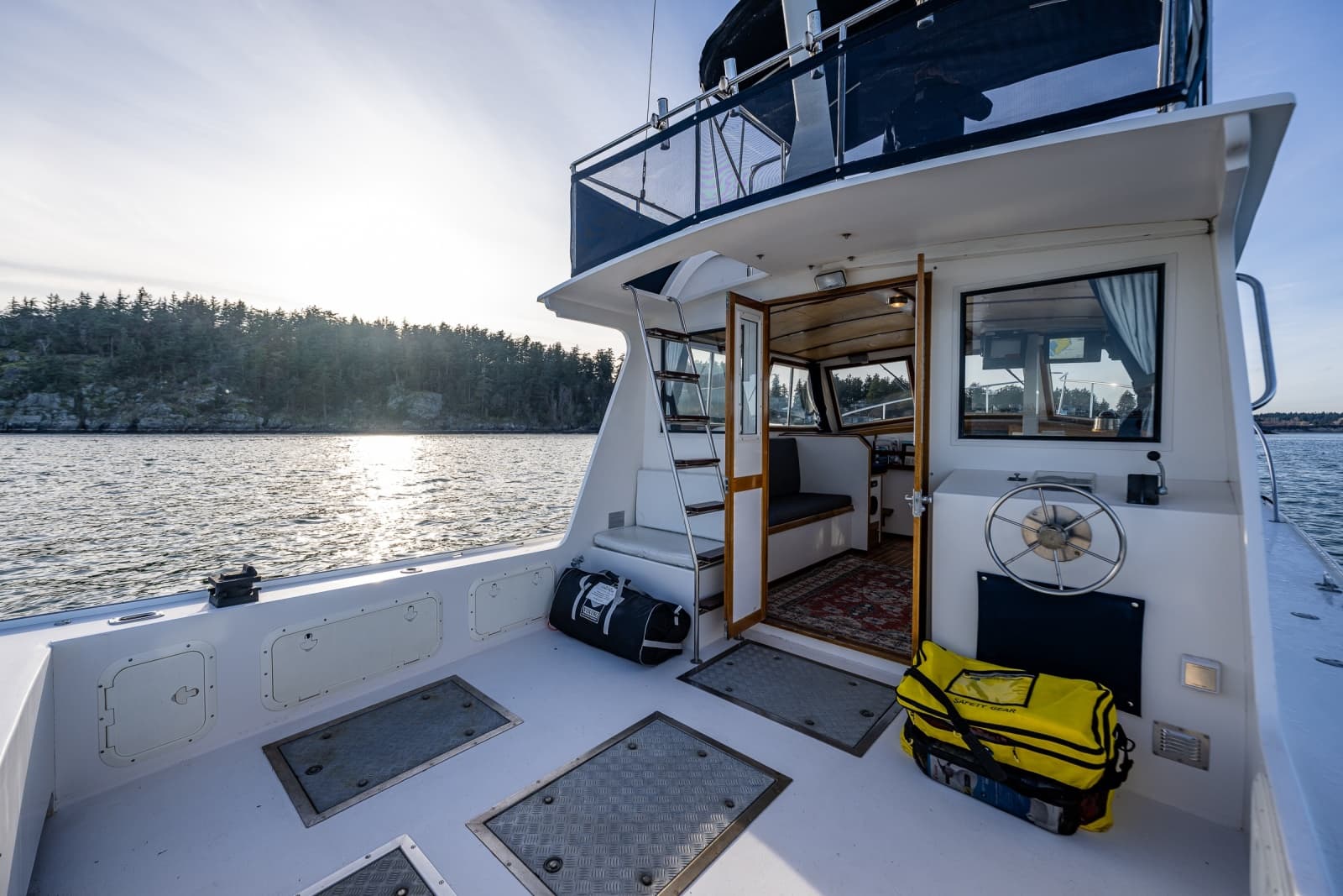 1999 Northern Bay 36