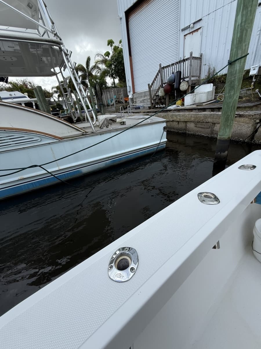 2000 Luhrs  - Photo 22