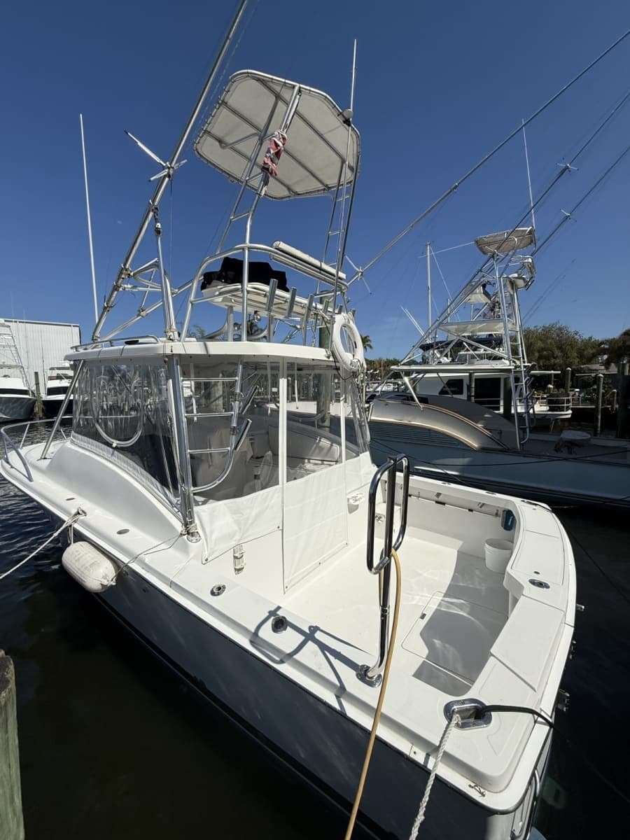 2000 Luhrs  - Photo 3