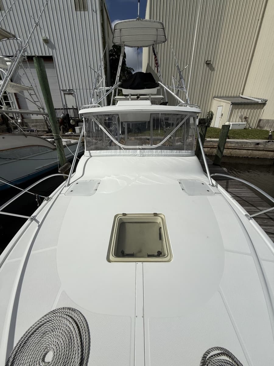 2000 Luhrs  - Photo 2