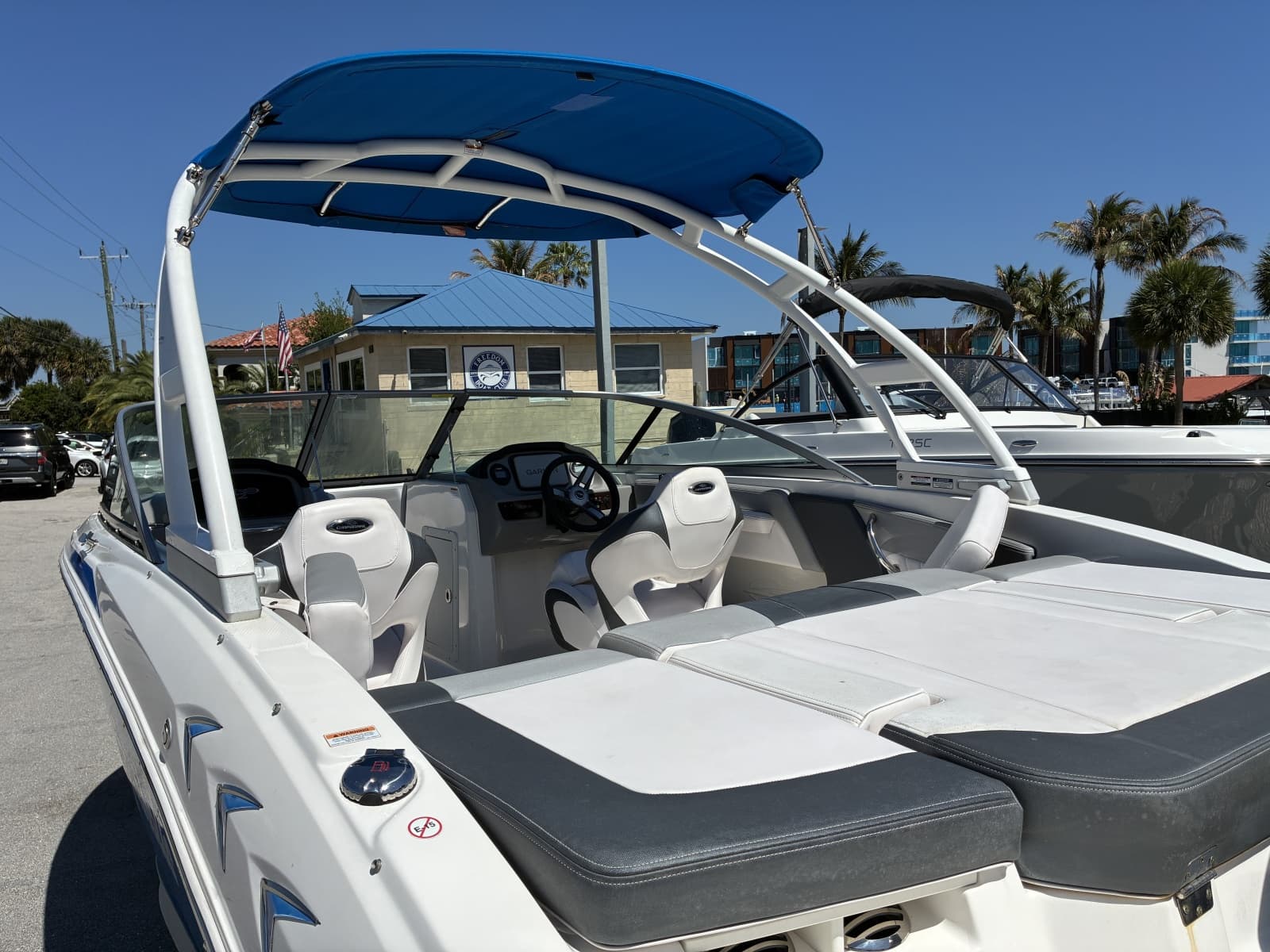 2019 Chaparral 21 H2O Sport