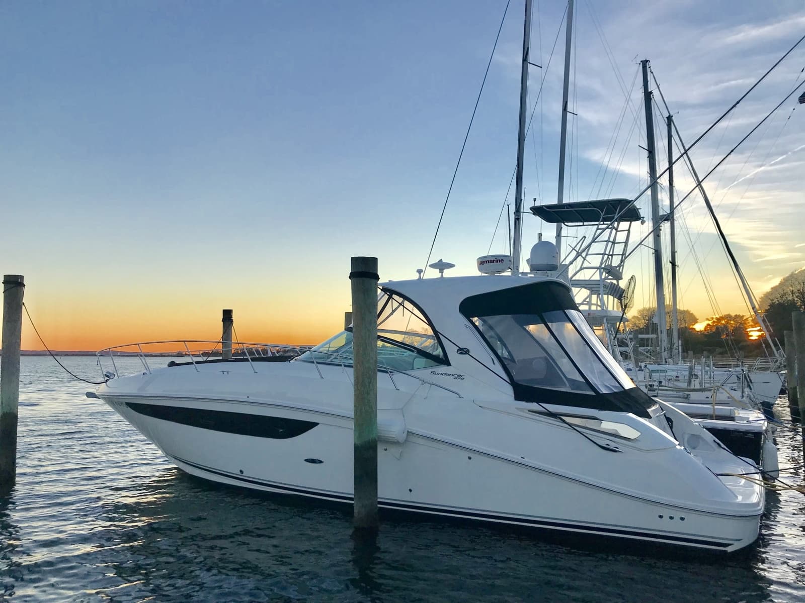 2017 Sea Ray Sundancer 370