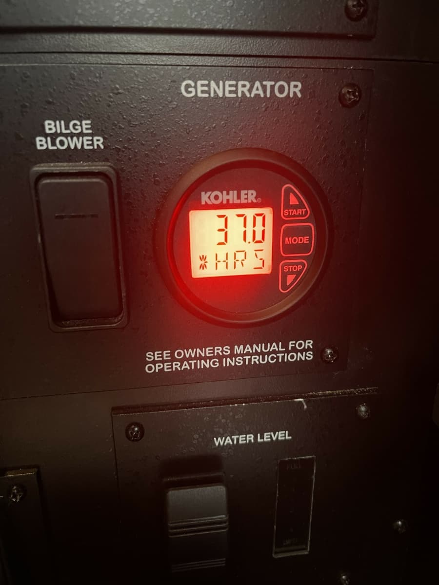 2017 Sea Ray Sundancer 370