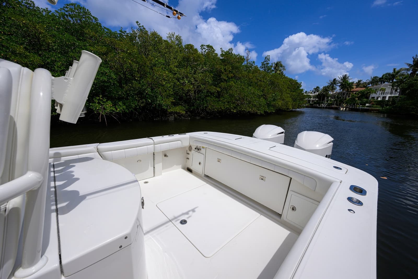 Regulator 31   Sweet Melissa - Cockpit