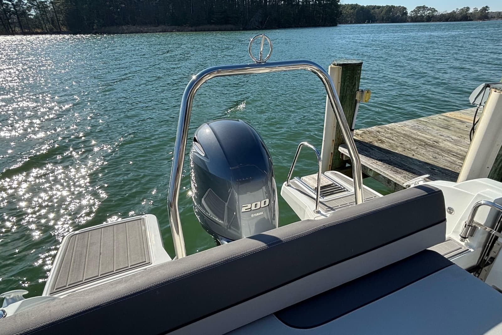 2022 Jeanneau Leader 6.5 CC Series