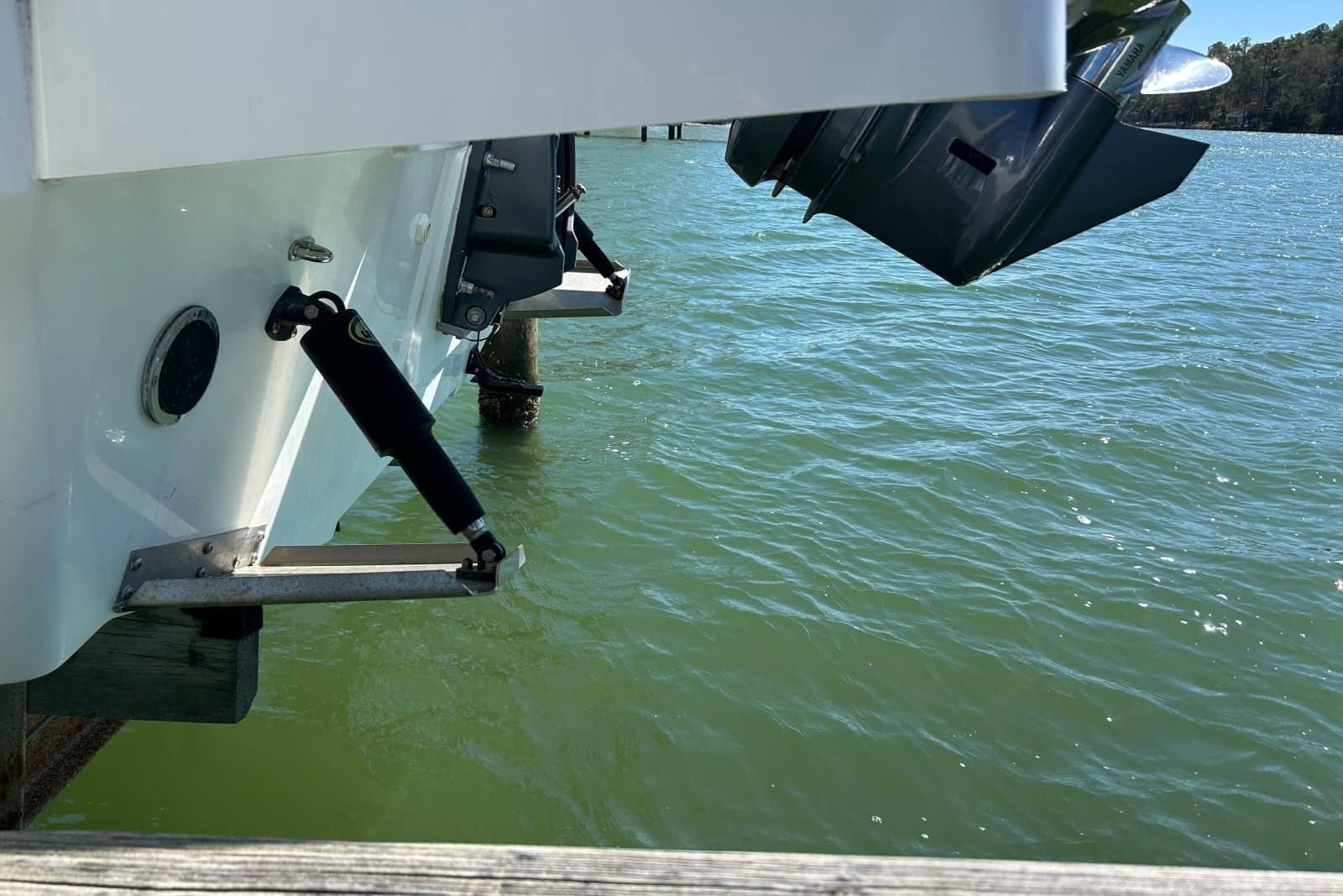 2022 Jeanneau Leader 6.5 CC Series