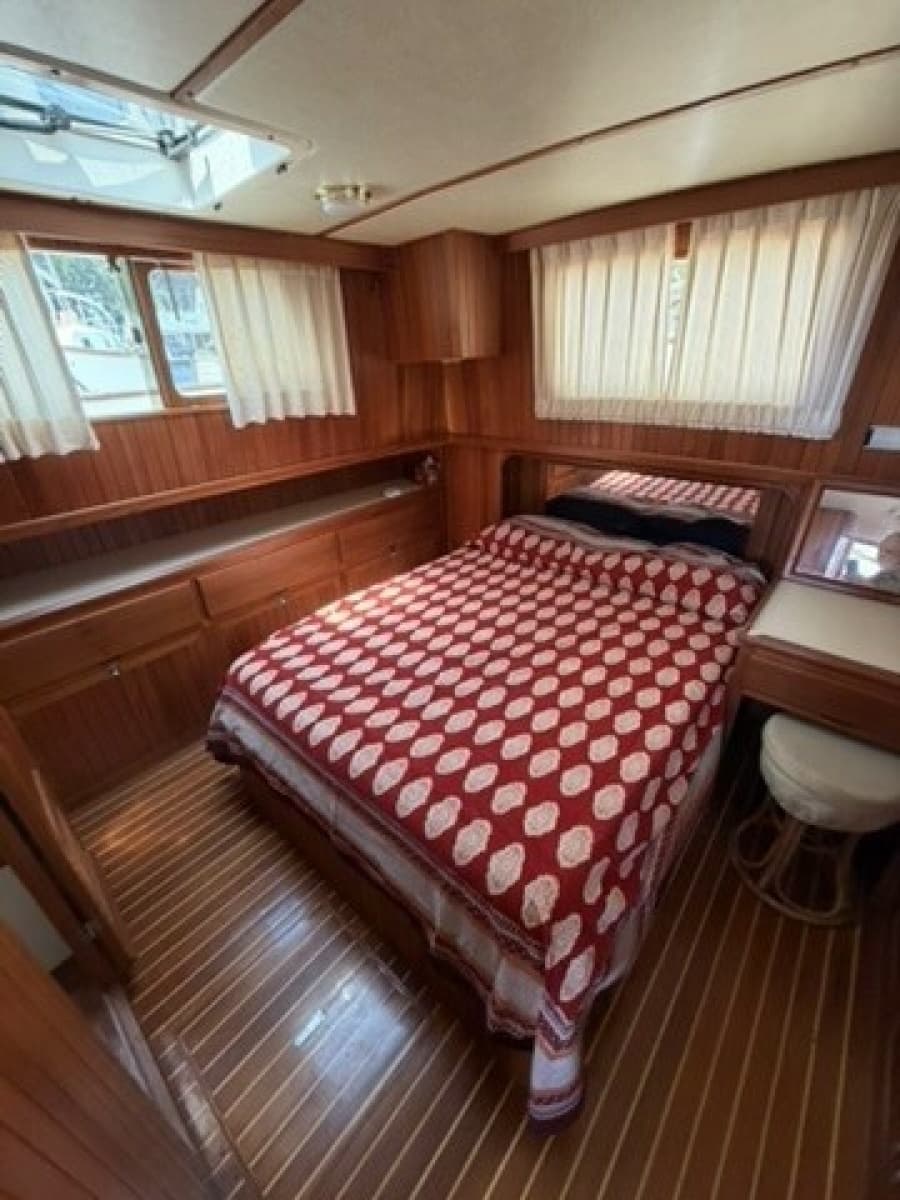 1988 Monk 36 Trawler - Photo 33
