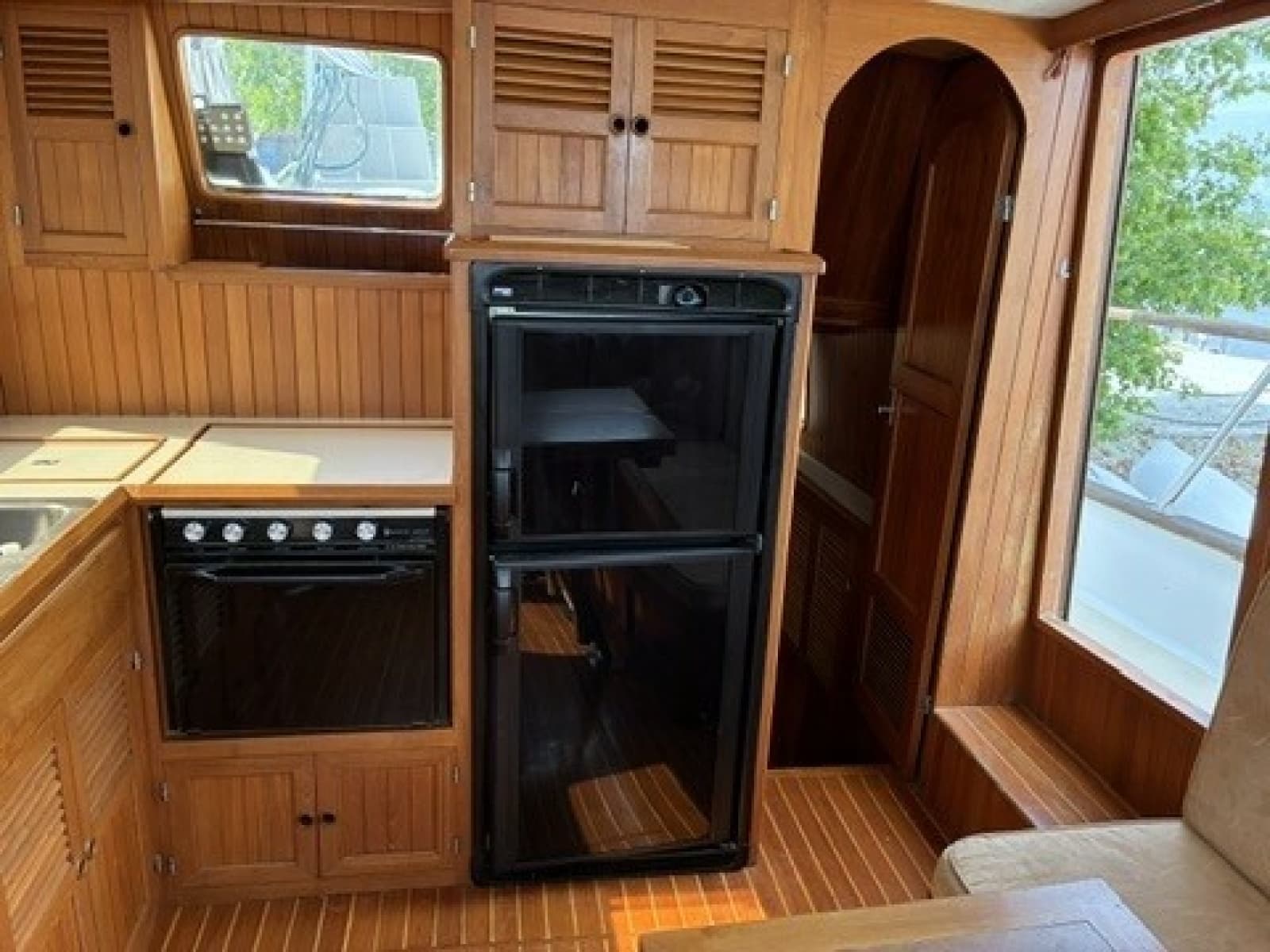 1988 Monk 36 Trawler - Photo 24